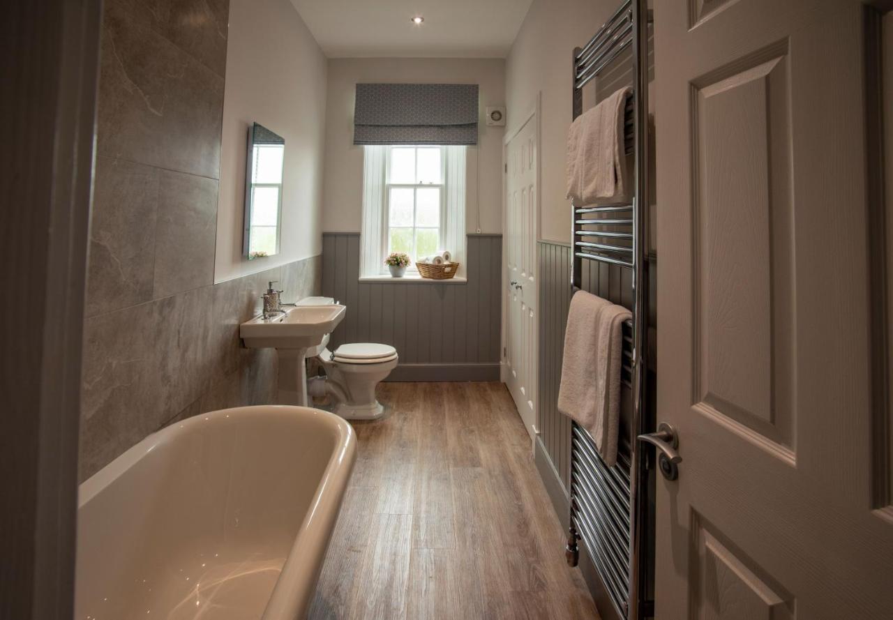 Laundry Cottage: Drumlanrig Castle Thornhill  Buitenkant foto