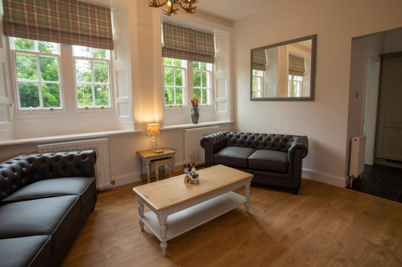Laundry Cottage: Drumlanrig Castle Thornhill  Buitenkant foto