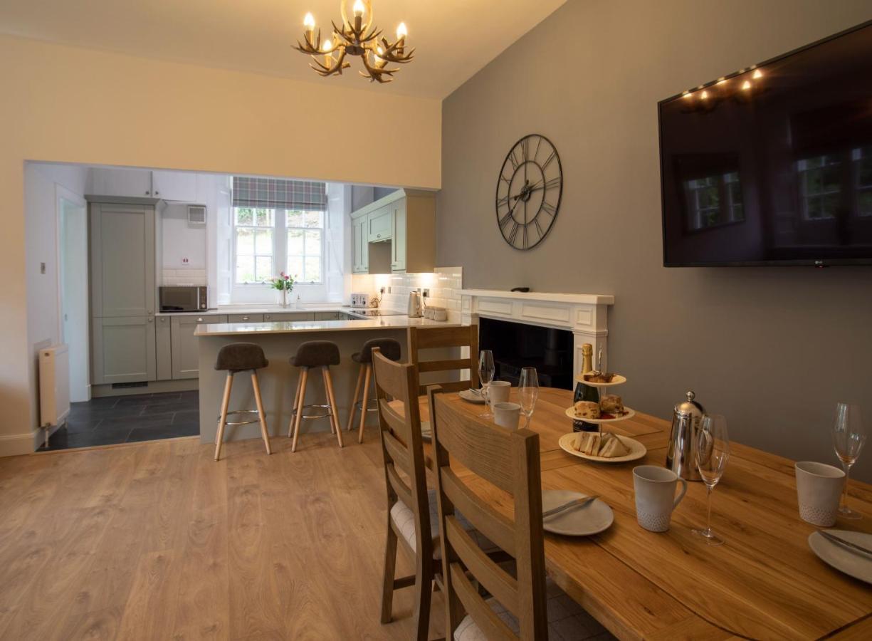 Laundry Cottage: Drumlanrig Castle Thornhill  Buitenkant foto