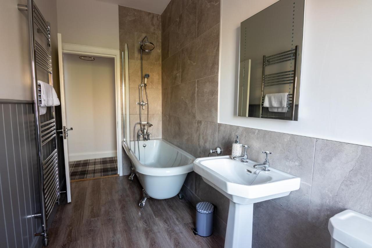 Laundry Cottage: Drumlanrig Castle Thornhill  Buitenkant foto