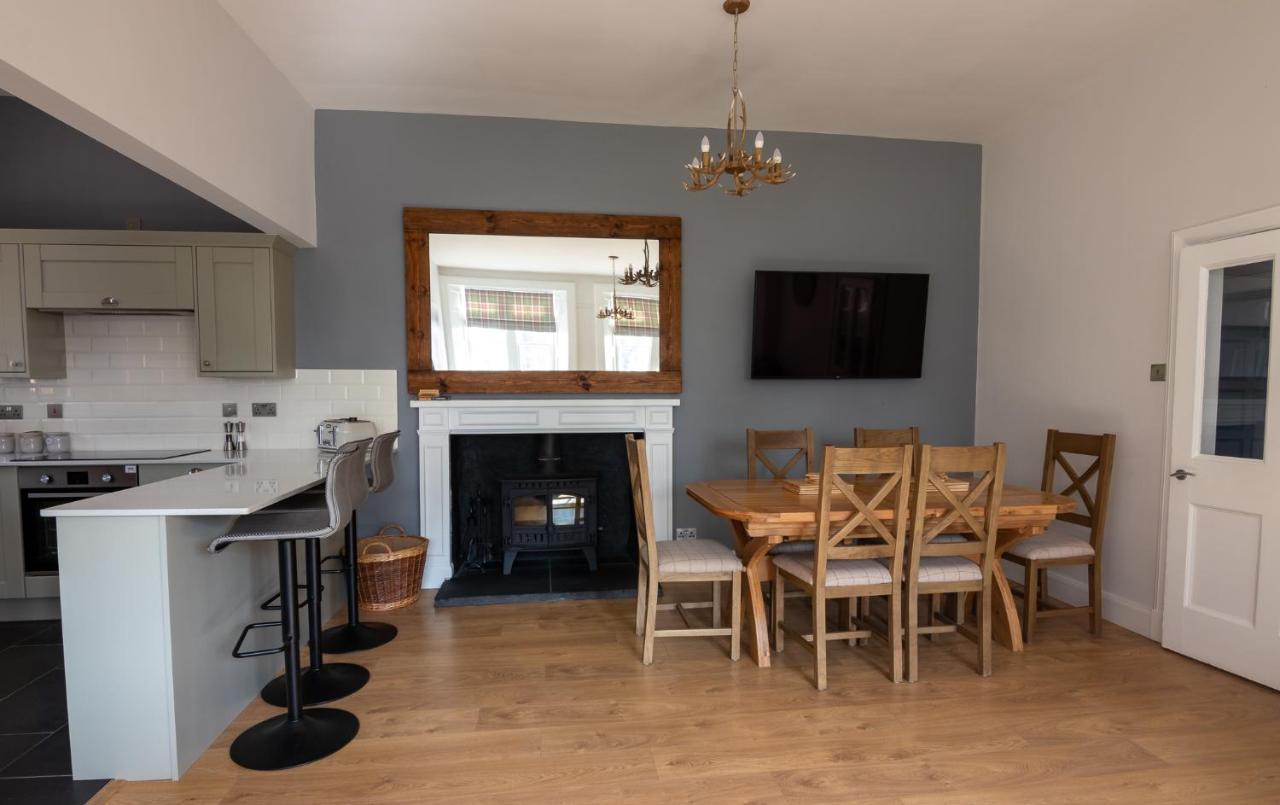Laundry Cottage: Drumlanrig Castle Thornhill  Buitenkant foto